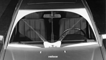 Mercedes Museum Tergicristallo 4 Mercedes Museum Tergicristallo 4