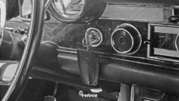 Mercedes Museum storia dell'avviamento chiave keyless 5 Mercedes Museum storia dell'avviamento chiave keyless 5