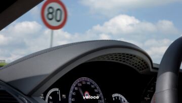 Mercedes Museum lezioni cartelli stradali 6 Mercedes Museum lezioni cartelli stradali 6