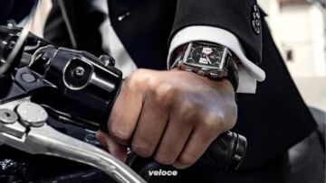 TAG Heuer Monaco 8 TAG Heuer Monaco 8