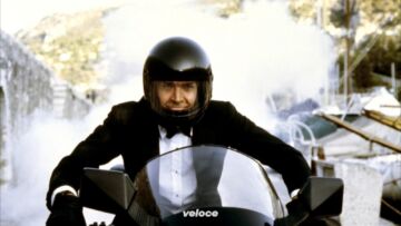 11. 007 - James Bond Yamaha XJ650 Turbo B 11. 007 - James Bond Yamaha XJ650 Turbo B