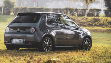 prova honda e vista posteriore prova honda e vista posteriore