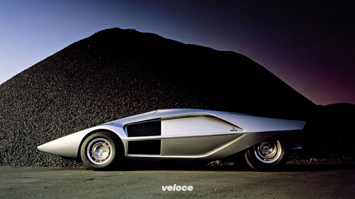 Lancia Strato’s Zero: il mito che arriva dal futuro Lancia Strato’s Zero: il mito che arriva dal futuro