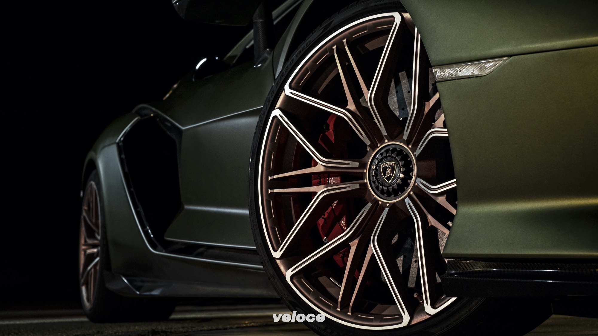 ducati-diavel-1260-lamborghini-21 ducati-diavel-1260-lamborghini-21