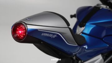 MV-Agusta-Superveloce-Alpine-17