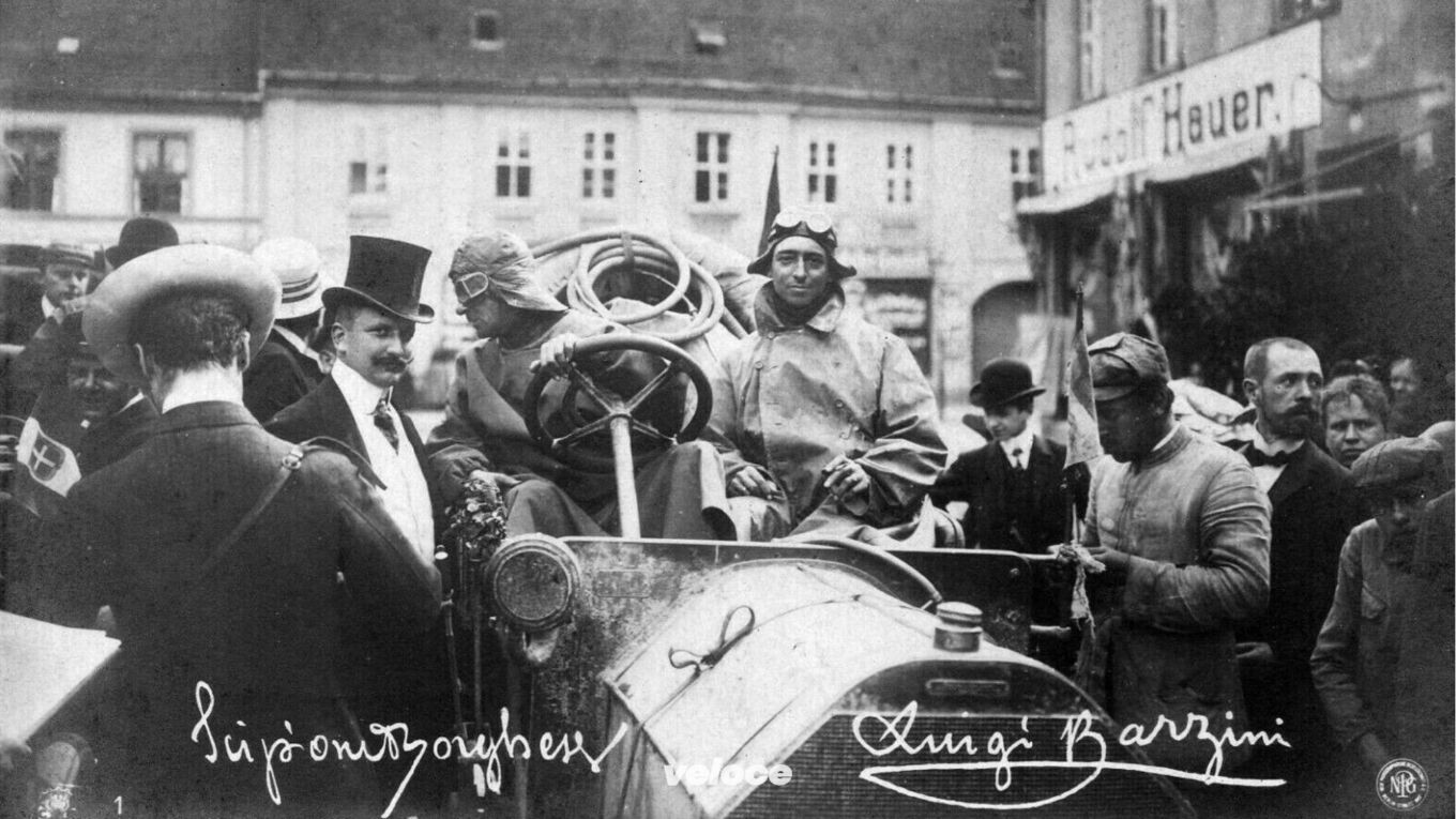 Pechino Parigi 1907: una sfida da 16mila chilometri Pechino Parigi 1907: una sfida da 16mila chilometri