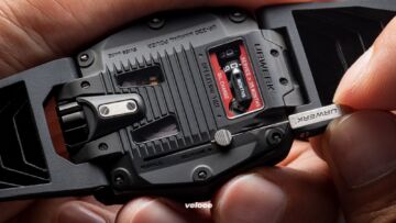 Urwerk-UR-220-3 Urwerk-UR-220-3