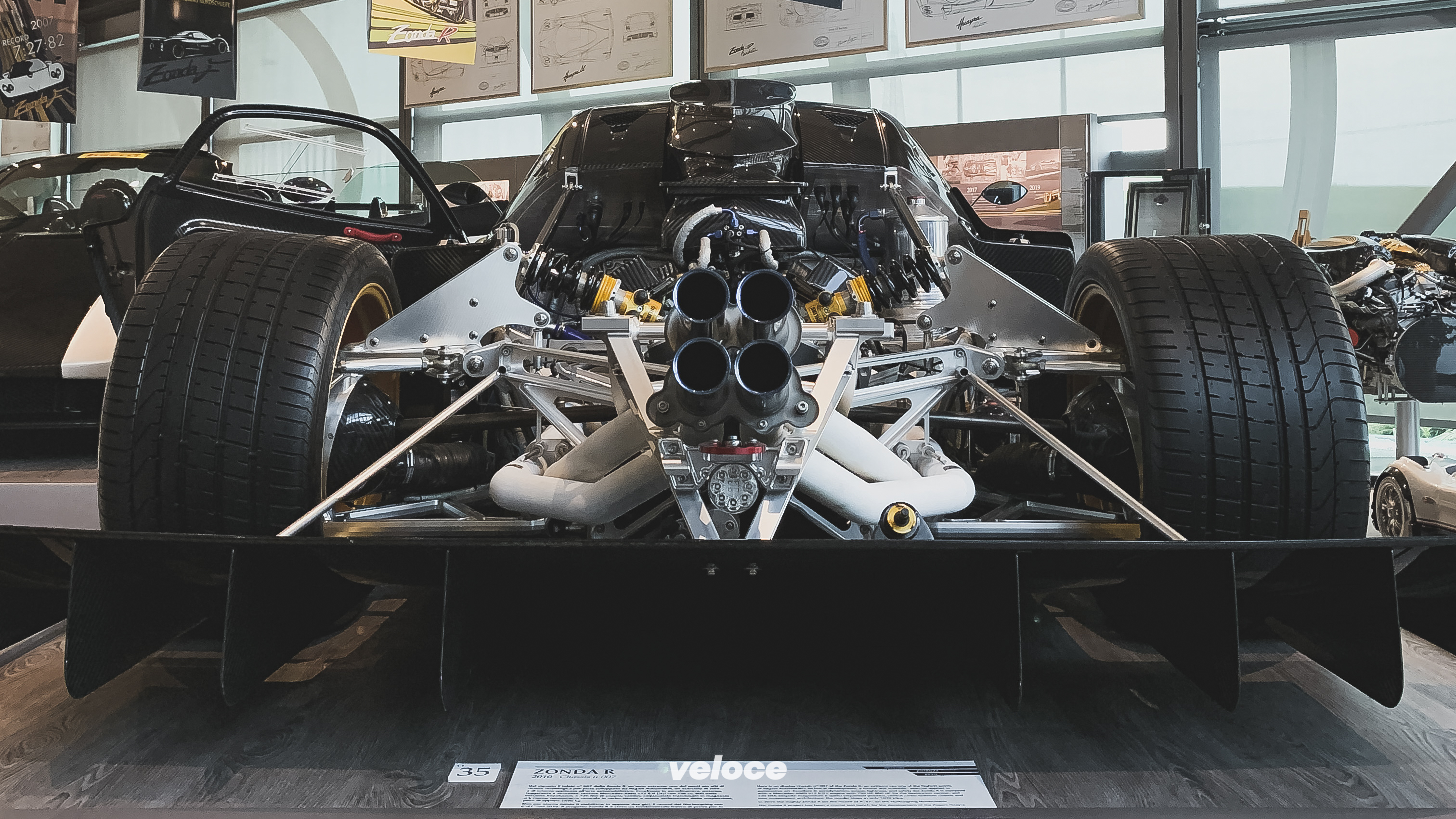 ZONDA-R-1-2