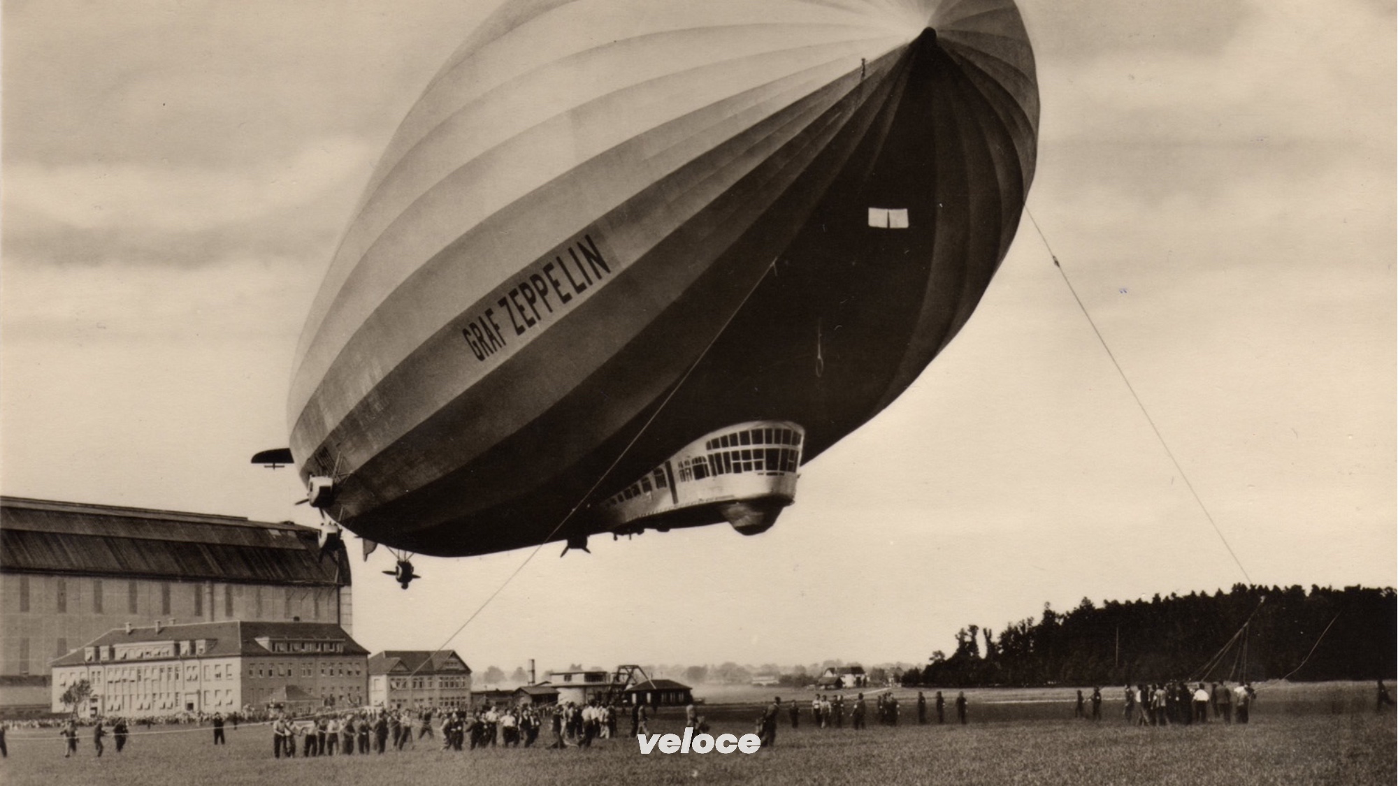 9-LZ-127-Graf-Zeppelinjpg