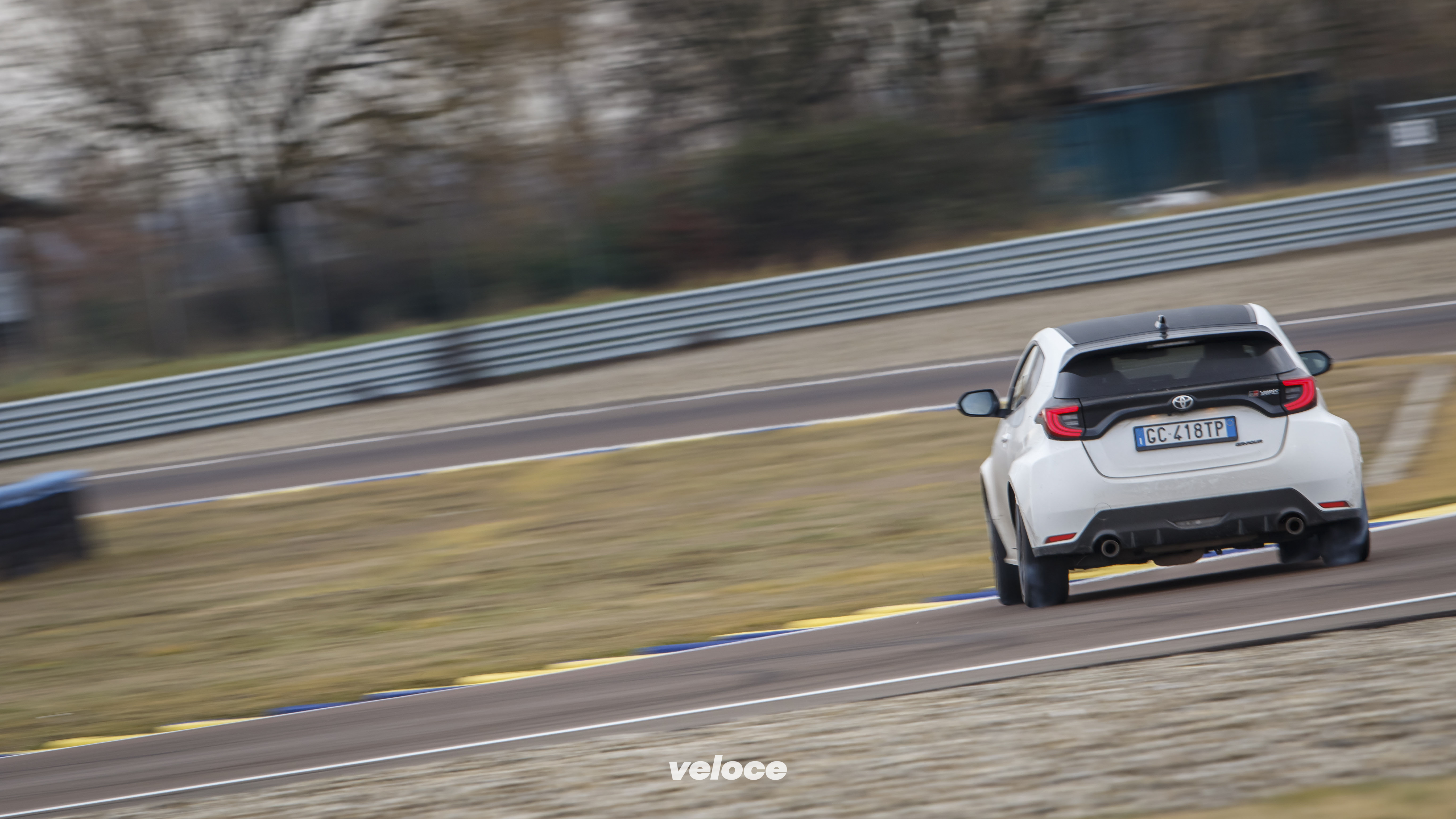 GRYaris-10 GRYaris-10