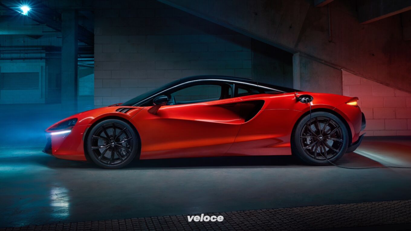 McLaren Artura: una plug-in da 330 all’ora McLaren Artura: una plug-in da 330 all’ora