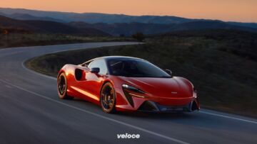 McLaren-Artura-22