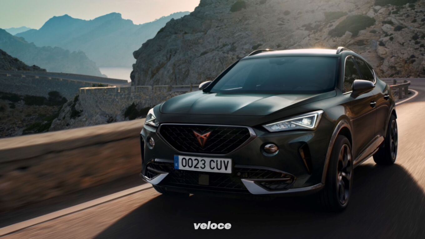 Cupra Formentor: ora è anche ibrida Cupra Formentor: ora è anche ibrida