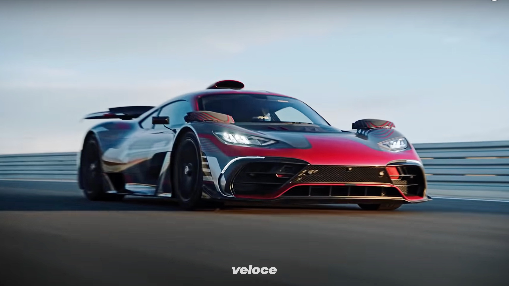 AMG ONE: in pista a tutta velocità