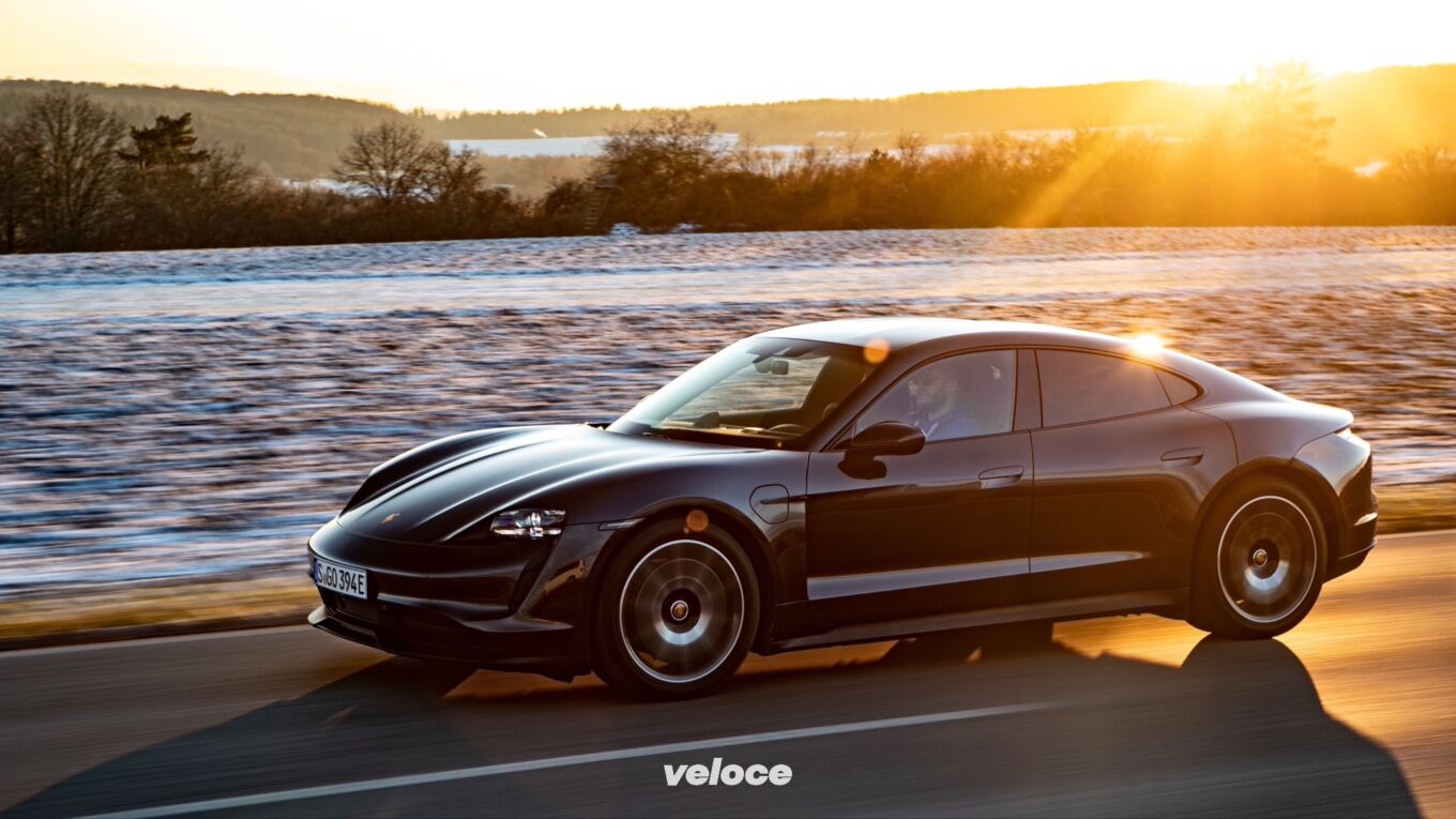 Porsche Taycan: provando la entry level Porsche Taycan: provando la entry level