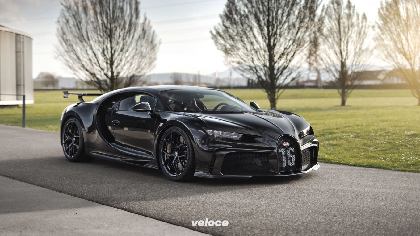 Bugatti: prodotta la Chiron numero 300 Bugatti: prodotta la Chiron numero 300
