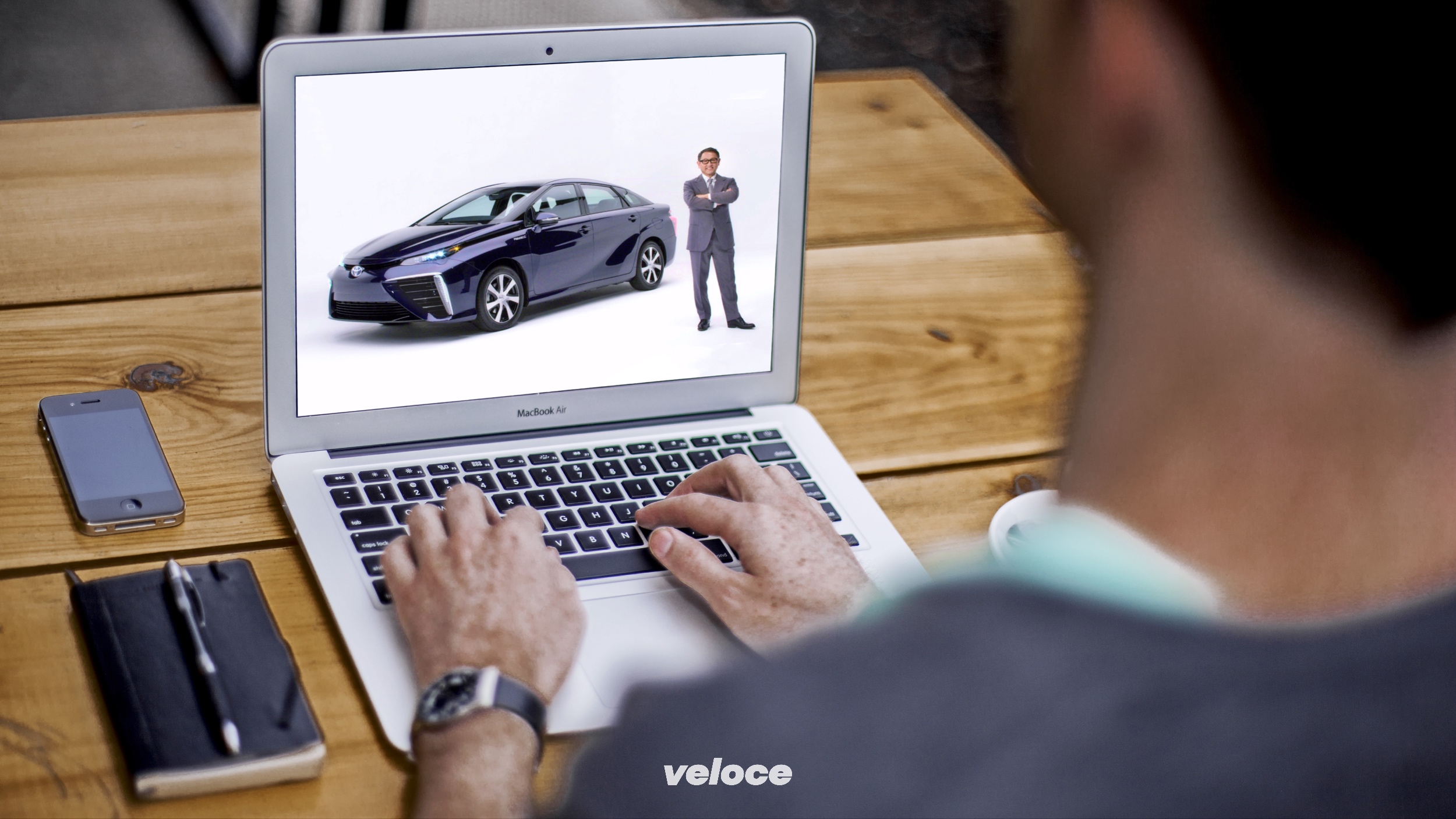 Apple, te la do io l’auto!