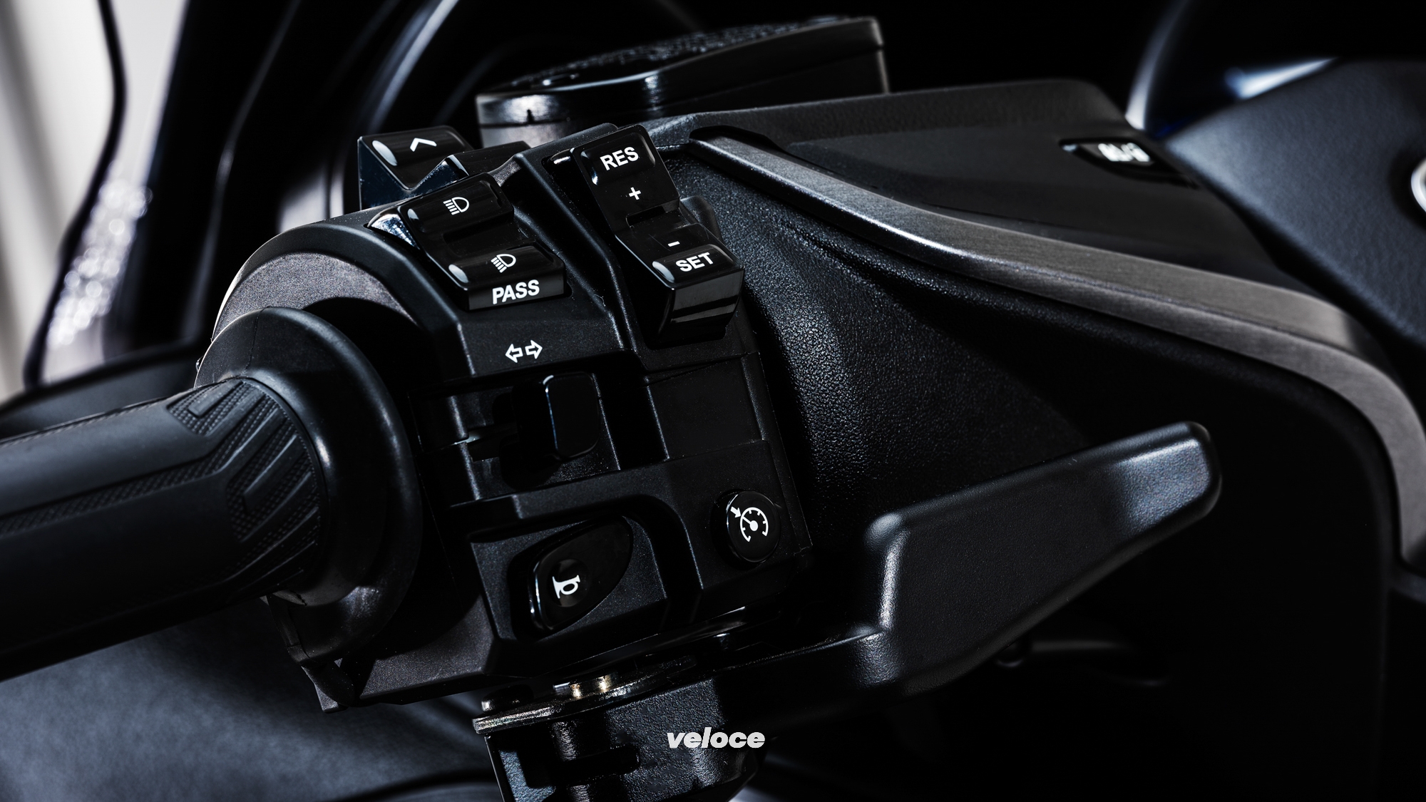 yamaha-tmax-20th-anniversary-13