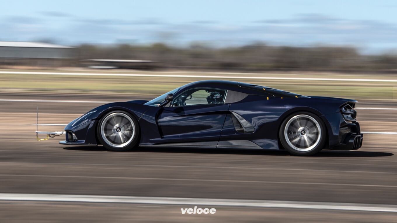 Hennessey Venom F5: sono iniziati i test in pista Hennessey Venom F5: sono iniziati i test in pista