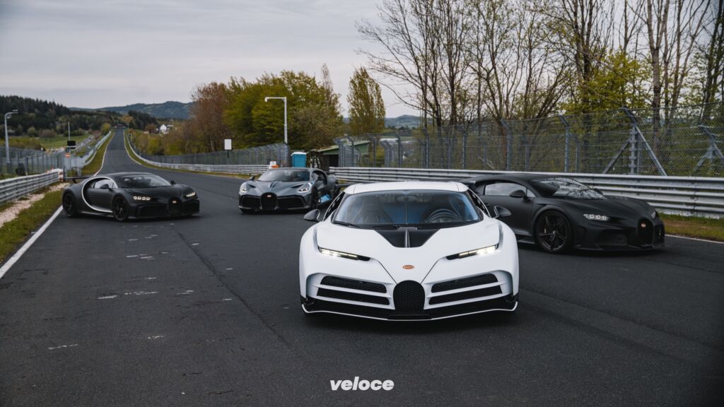 Da sinistra a destra: Bugatti Chiron Pur Sport, Divo, Centodieci, Chiron Super Sport 300+ Da sinistra a destra: Bugatti Chiron Pur Sport, Divo, Centodieci, Chiron Super Sport 300+