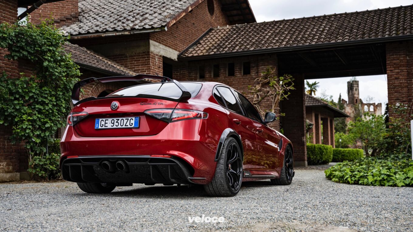 Alfa Romeo Giulia GTAm: l’ultima della specie Alfa Romeo Giulia GTAm: l’ultima della specie