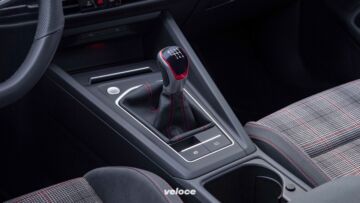 Volkswagen-Golf-8-GTI-manuale-4 Volkswagen-Golf-8-GTI-manuale-4