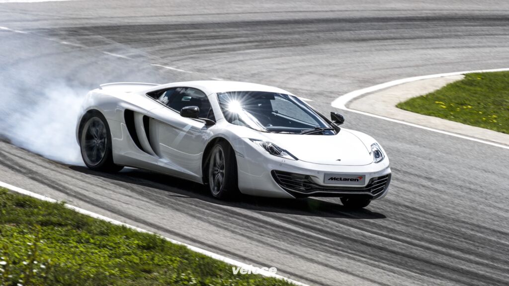 McLaren MP4-12C McLaren MP4-12C