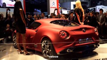 Alfa-Romeo-4C-concept-3
