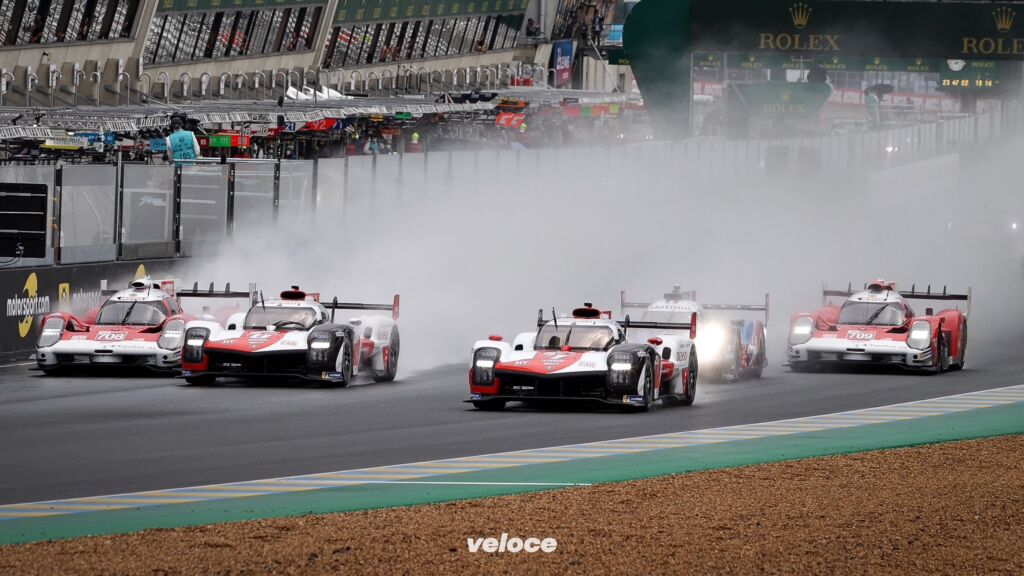 Le Mans 2021. In prima fila si sfidano le hypercar della Toyota e della Scuderia Glickenhaus Le Mans 2021. In prima fila si sfidano le hypercar della Toyota e della Scuderia Glickenhaus