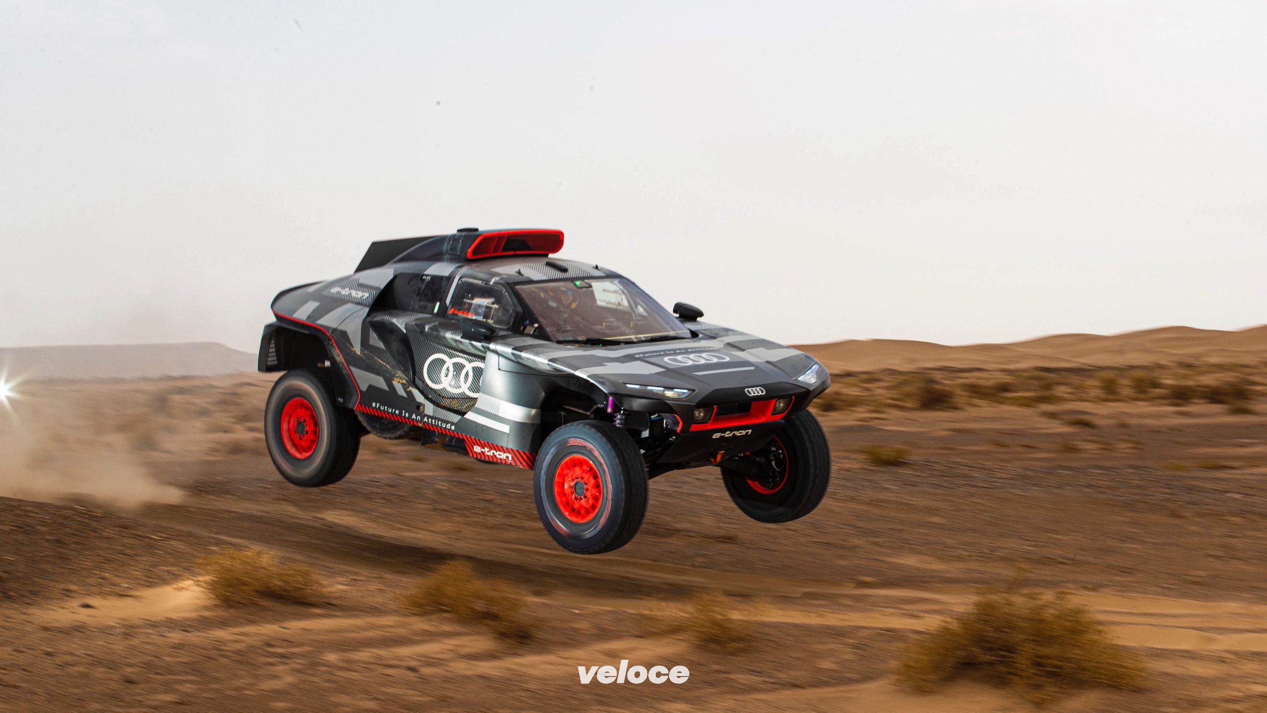 Audi-RS-Q-e-tron-Dakar-6