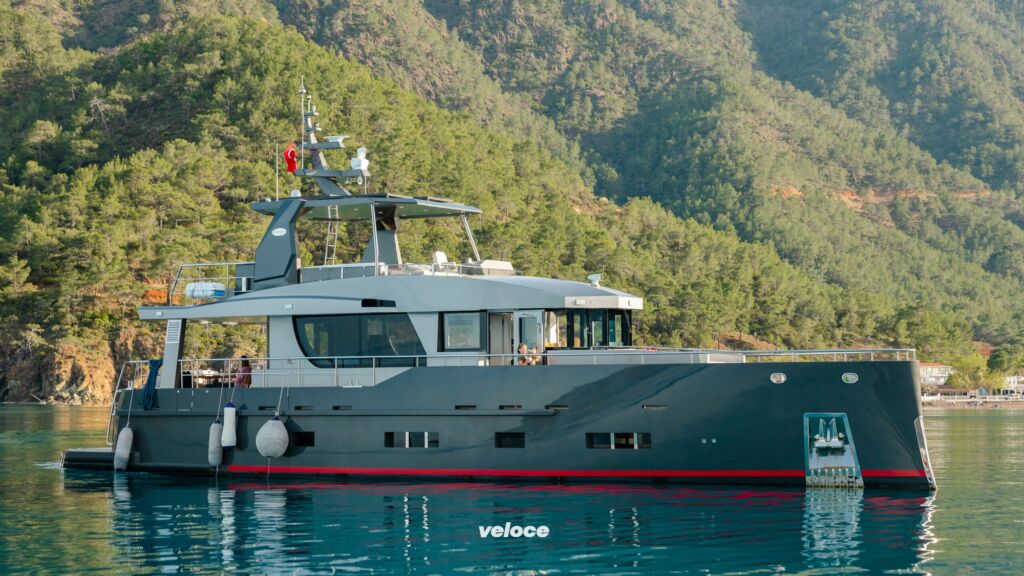 Bering Yachts B70 Bering Yachts B70