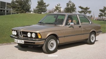 Berline-3-volumi-2-porte-BMW-Serie-3 Berline-3-volumi-2-porte-BMW-Serie-3