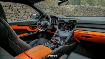 Lamborghini-Urus-Blu-Cepheus-Esperienza-terra-off-road-Etna-41 Lamborghini-Urus-Blu-Cepheus-Esperienza-terra-off-road-Etna-41