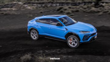 Lamborghini-Urus-Blu-Cepheus-Esperienza-terra-off-road-Etna-9 Lamborghini-Urus-Blu-Cepheus-Esperienza-terra-off-road-Etna-9