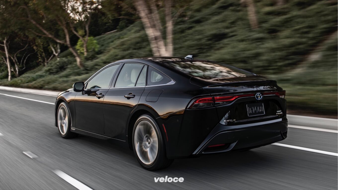 E se l’elettrico non fosse l’unica scelta? E se l’elettrico non fosse l’unica scelta?
