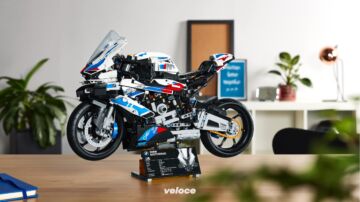 BMW-M-1000-RR-Lego-Technic-2