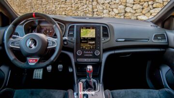 renault-megane-r.s.-trophy-86 renault-megane-r.s.-trophy-86