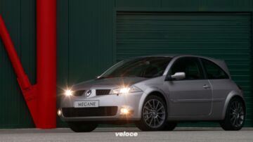 renault-megane-rs-trophy-7