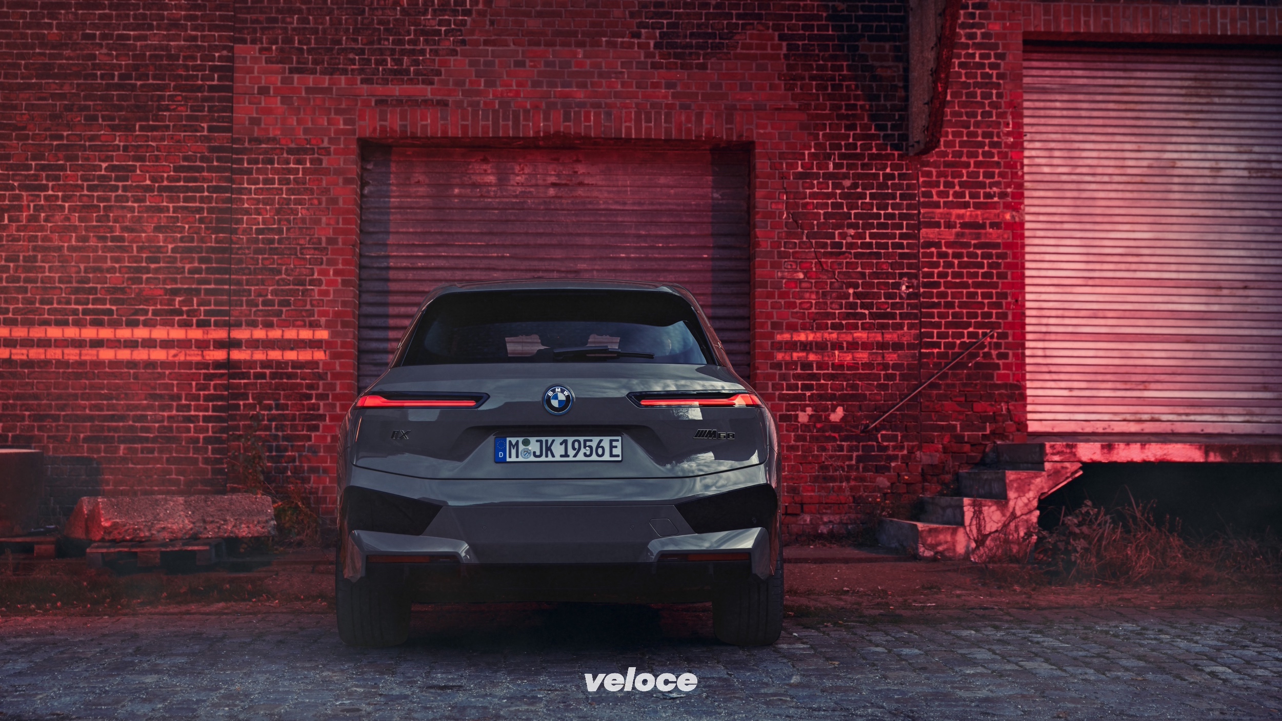 BMW-iX-M60-2022-3 BMW-iX-M60-2022-3