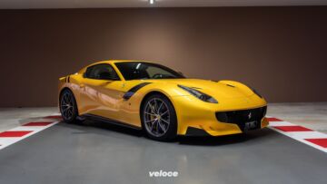 Ferrari-F12_front_right_ Ferrari-F12_front_right_