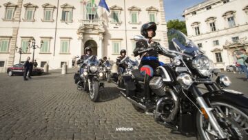 Moto-Guzzi-V85TT-Corazzieri-5