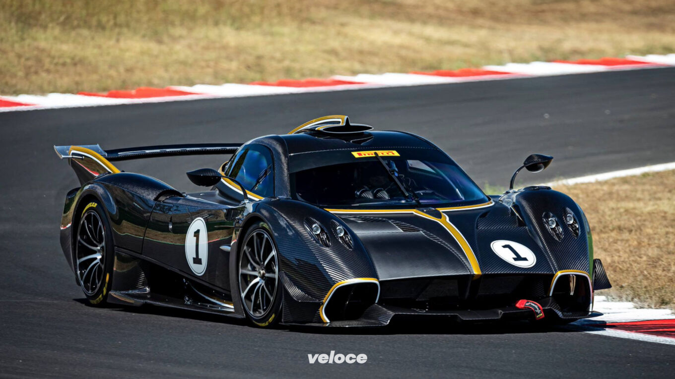 Pagani Huayra R: il sound del V12 aspirato Pagani Huayra R: il sound del V12 aspirato