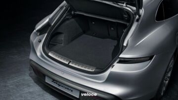 Porsche-Taycan-Sport-Turismo-2022-1