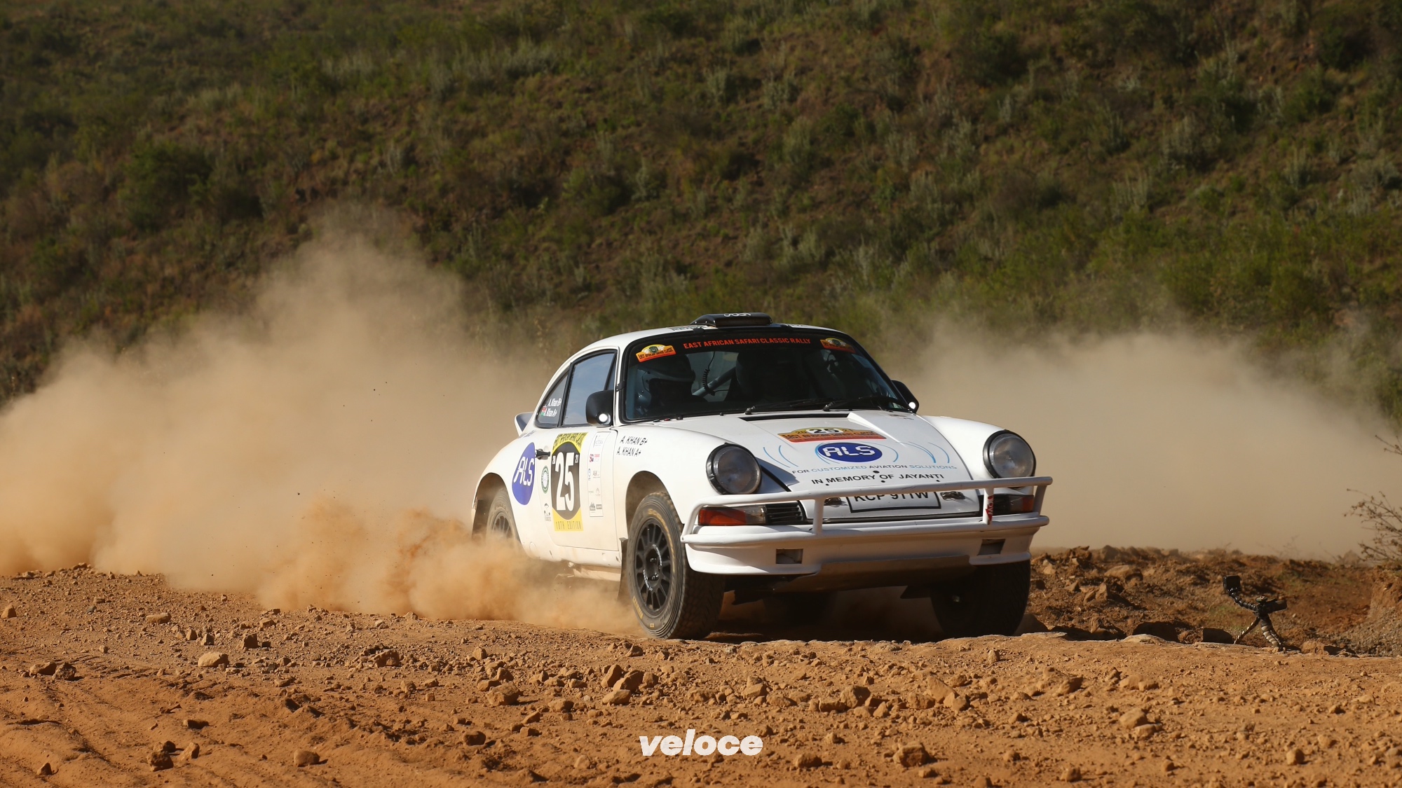 East-African-Safari-Classic-KhanEASC22-01-rk0043 East-African-Safari-Classic-KhanEASC22-01-rk0043