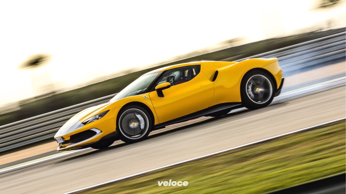 Michelin Pilot Sport: ora su misura per il V6 di Maranello Michelin Pilot Sport: ora su misura per il V6 di Maranello