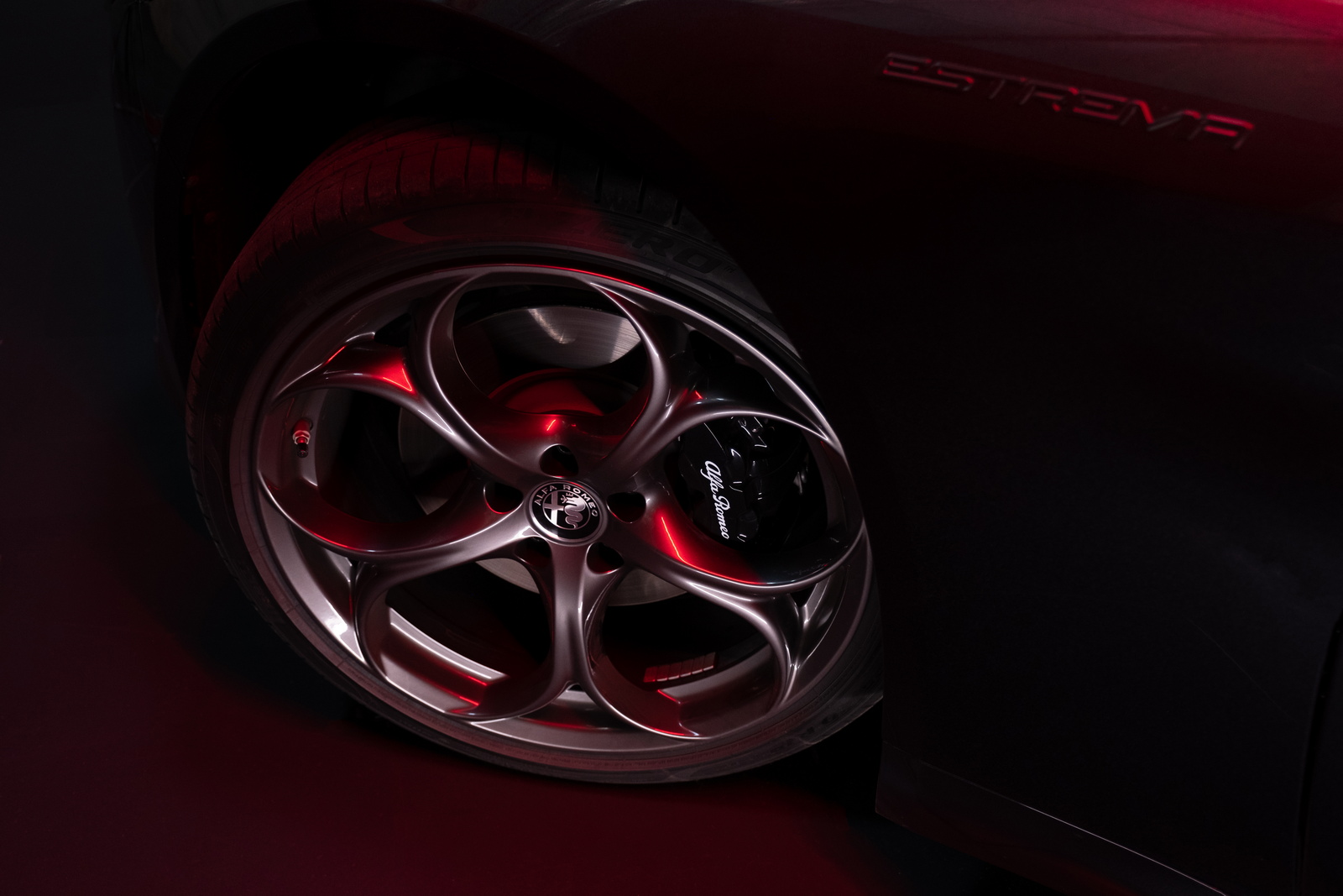 alfa-romeo-giulia-stelvio-estrema-2022_11 alfa-romeo-giulia-stelvio-estrema-2022_11