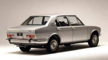 alfa-romeo-alfetta_01