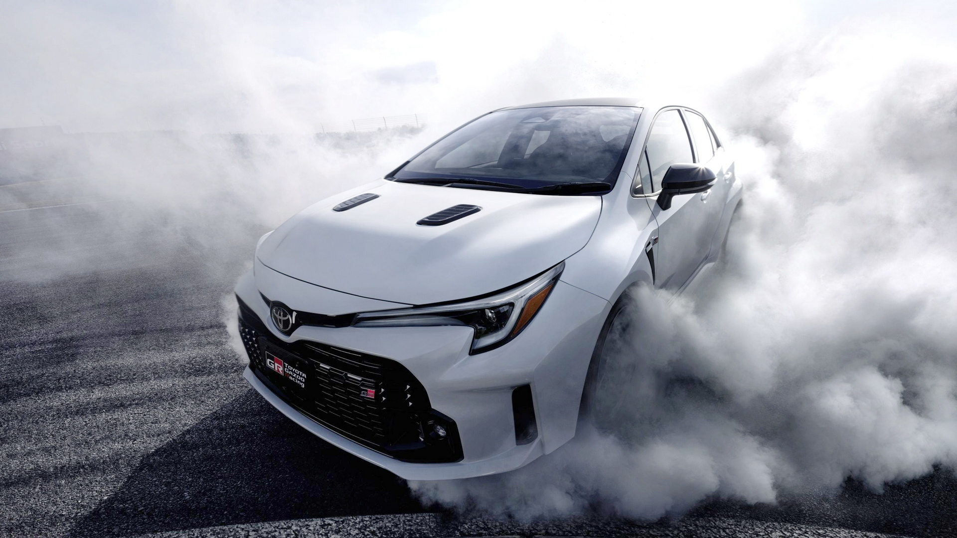 toyota-gr-corolla-2022-04_06