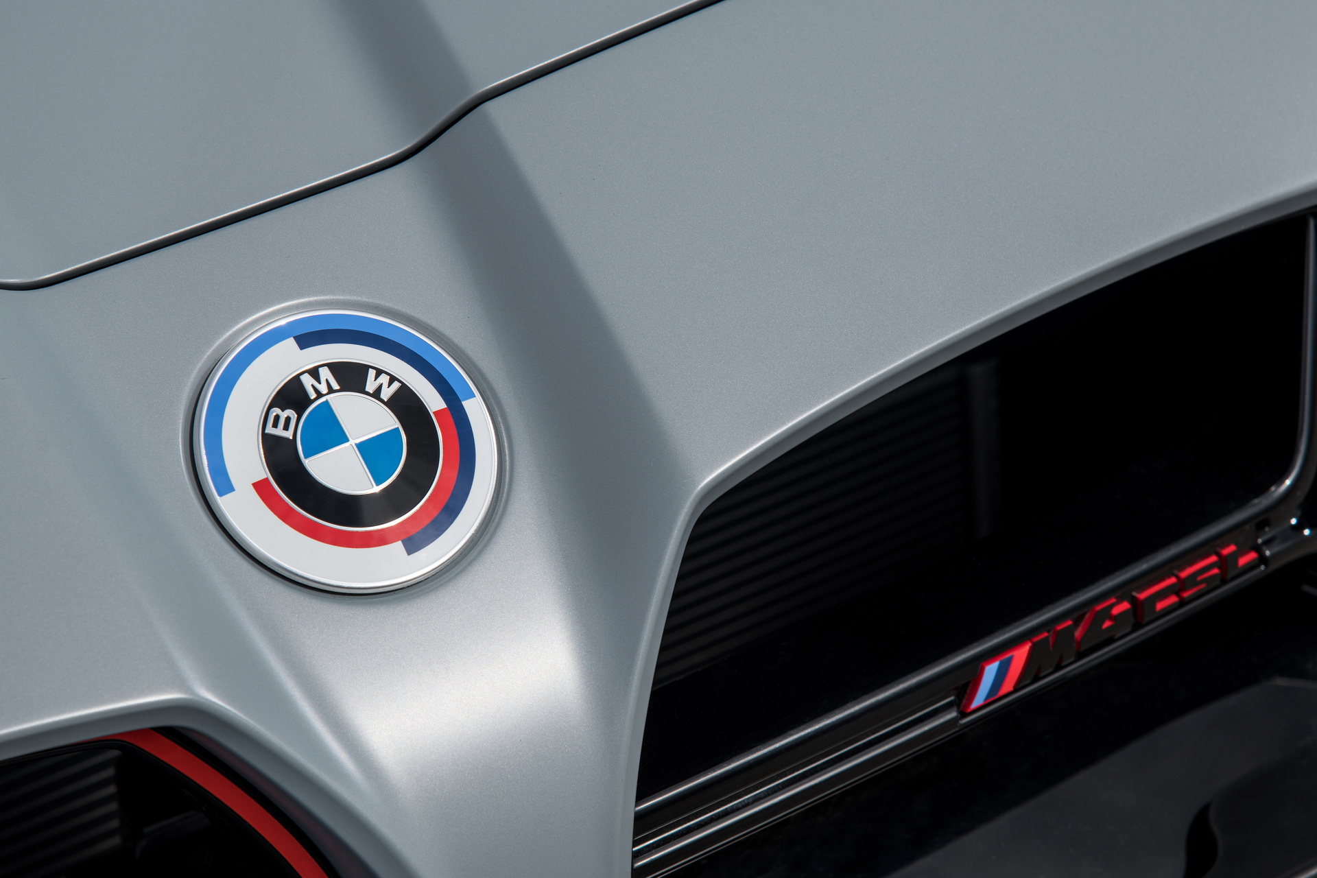 bmw-m4-csl-2022_16