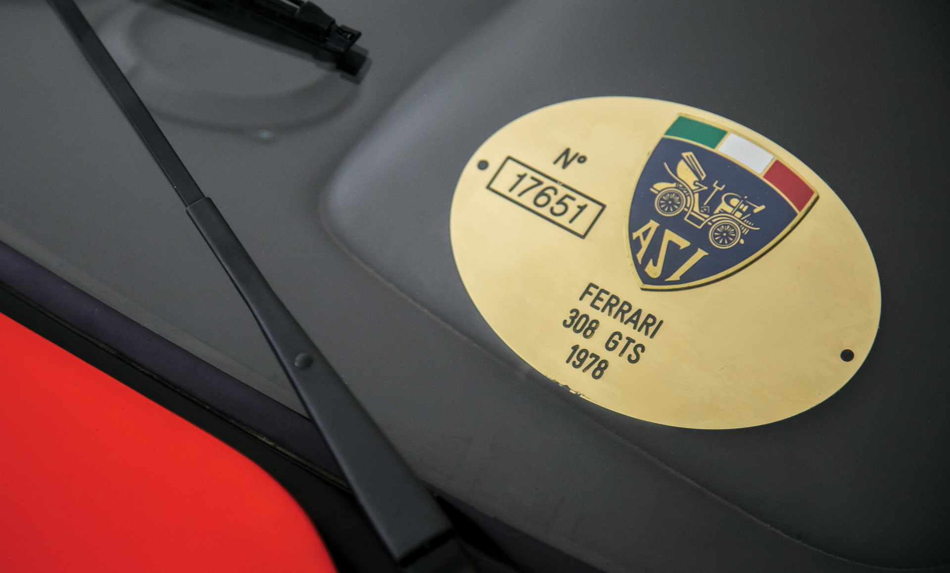 ferrari-308-gilles-villenueve-2022_06 ferrari-308-gilles-villenueve-2022_06